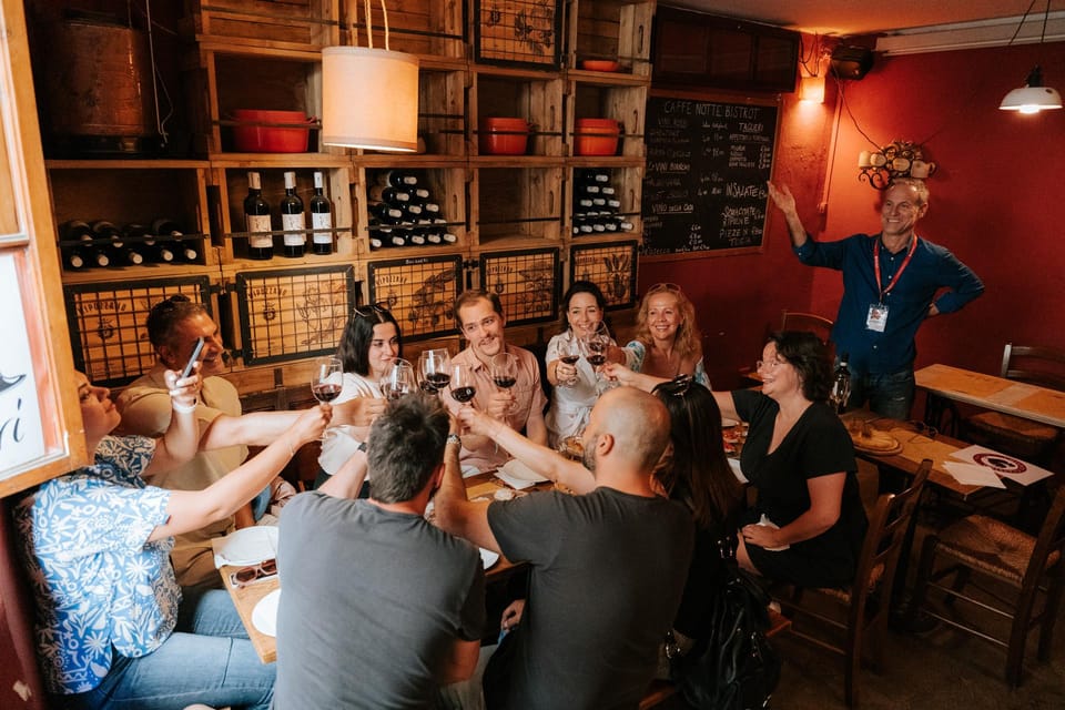 Florence: Food & Wine Tour in Oltrarno Neighborhood - The Heart of the Tour: From First Bites to Final Sips