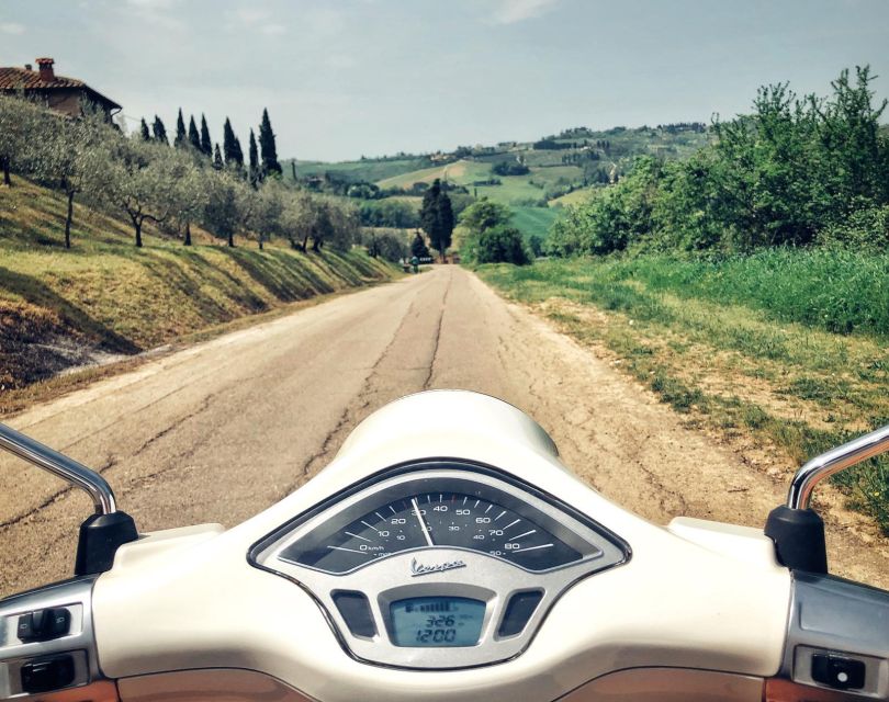 Florence: Full-Day Tuscany Vespa Tour in Chianti - Vespa Rental and Orientation