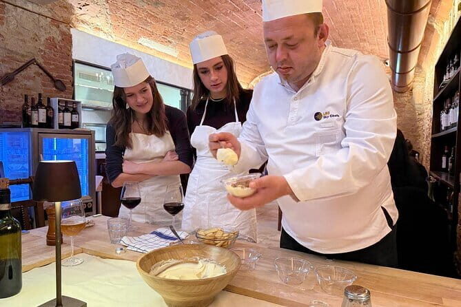 Florence Handmade Pasta Lessons, No Limit Wine, Tiramisu - Key Points