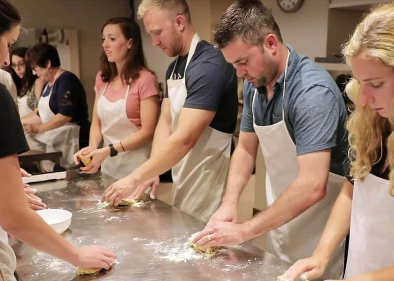 Florence: Handmade Pasta, Sauces, & Italian Dessert Class - What the Reviews Say