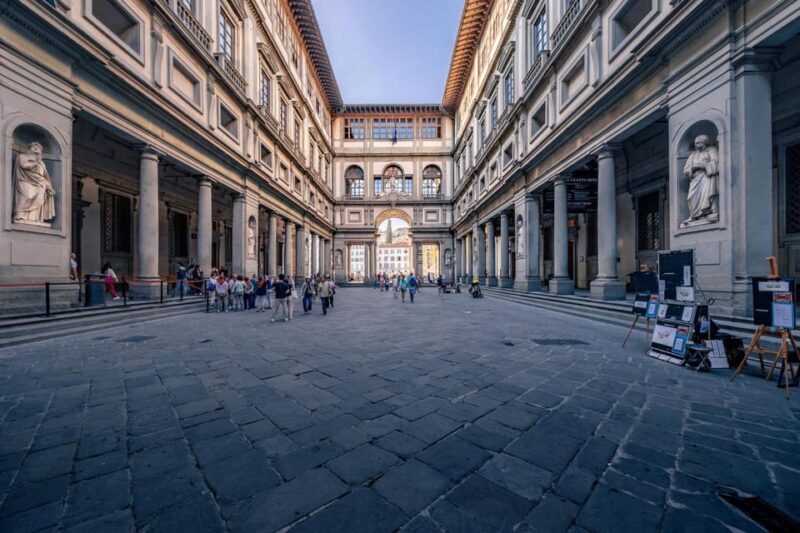 Florence: In the footsteps of the Medici with a Local - Key Points