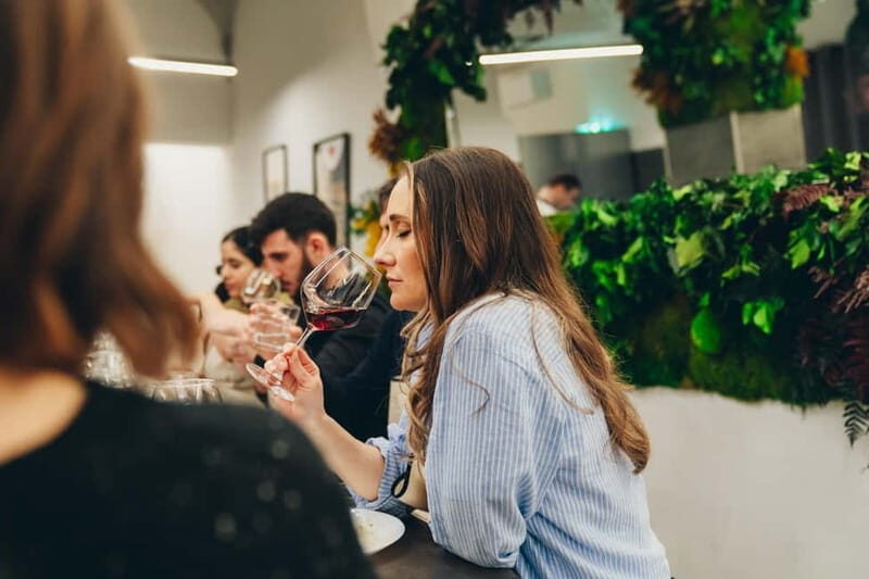 Florence: Italian Wine Tasting With Local Sommelier - Key Points