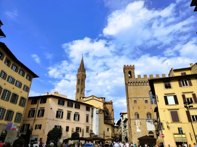 Florence: Let Yourself Be Told About Its Wonders on a Walk - Suitable for Families and Newcomers