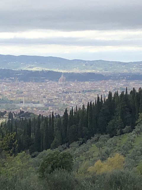 Florence: Local Hiking Tour With Wine and Lunch - Wine Tasting Experience