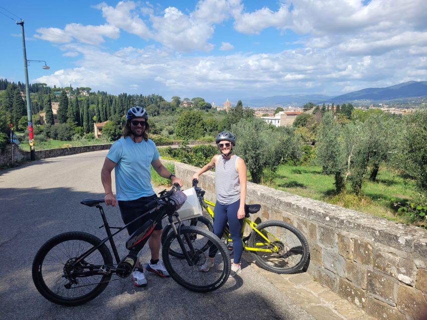 Florence: Local Hills E-Bike Tour With Olive Oil Tasting - Discovering the Olive Oil Tasting