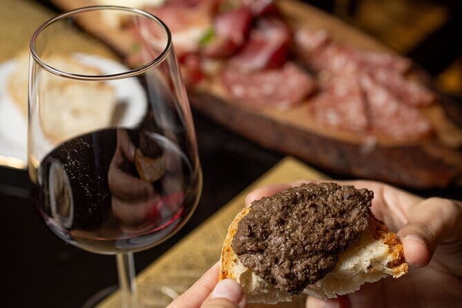 Florence Luxury Wine Tasting Experience and cold cuts & sommelier - Key Points