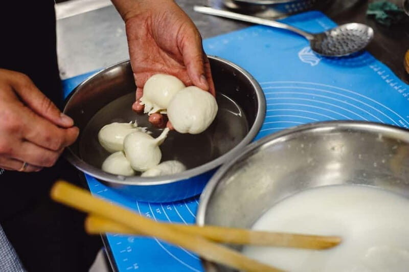 Florence: Mozzarella Making Workshop with Wine Tasting - An Engaging Approach to Italian Cheese and Wine