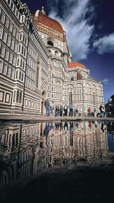 Florence Must-See Squares Walking Tour with Vincenzo - An In-Depth Look at the Tour Experience