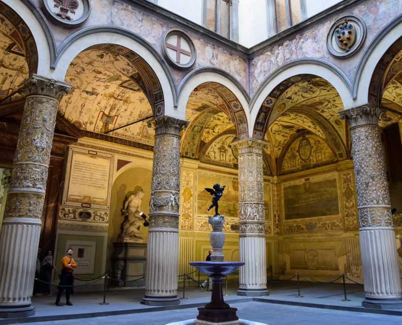 Florence: Mysteries of the Medici Guided Walking Tour - Architectural Wonders of Florence