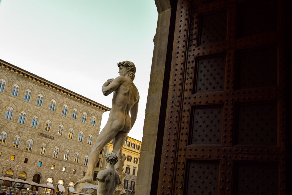 Florence: Mysteries of the Medici Guided Walking Tour - Remarkable Medici Dynasty Members