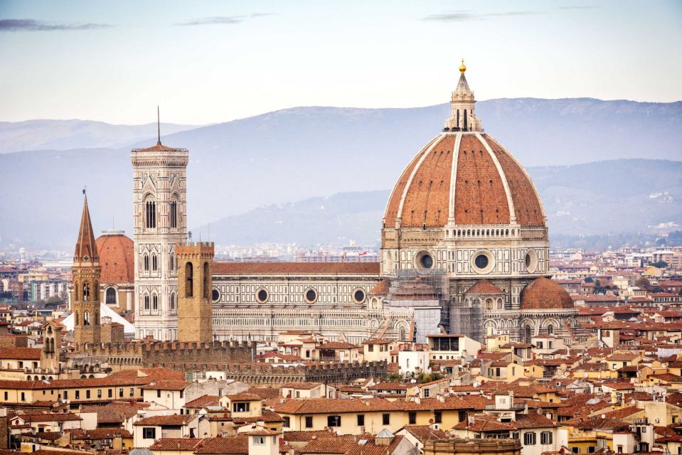 Florence: Old Town Family Tour with Optional Da Vinci Museum - Key Points
