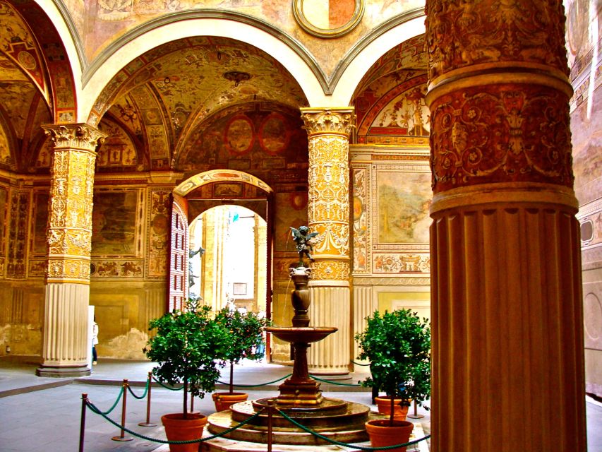 Florence: Palazzo Vecchio Guided Tour - Discovering Medicis Influence