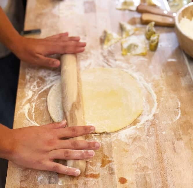 Florence: Pasta Cooking Class with Wine Tasting near Duomo - The Value of the Experience  