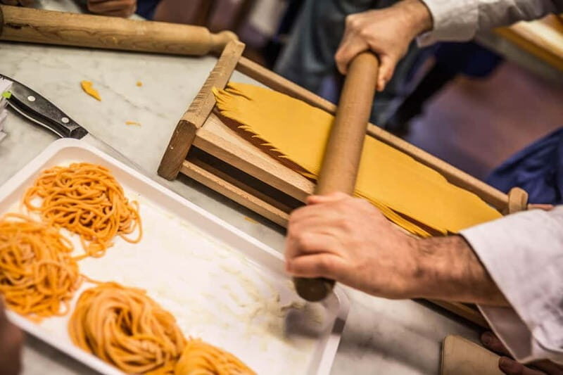 Florence: Pasta Making Class with Wine or Soft Drinks - The Sauce and Pairings