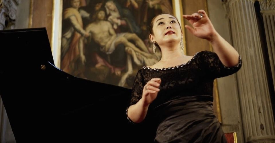 Florence: Pizza Dinner and Opera Arias Concert - Unique Features of the Event