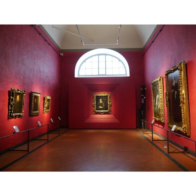 Florence: Private Uffizi Gallery & City Walking Guided Tour - Key Points
