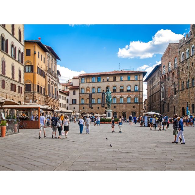 Florence: Private Uffizi Gallery & City Walking Guided Tour - Meeting Points