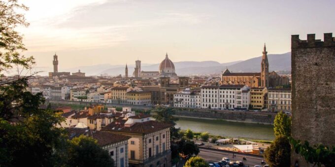 Florence: Renaissance Secrets Walking Tour & Wine Window - Frequently Asked Questions