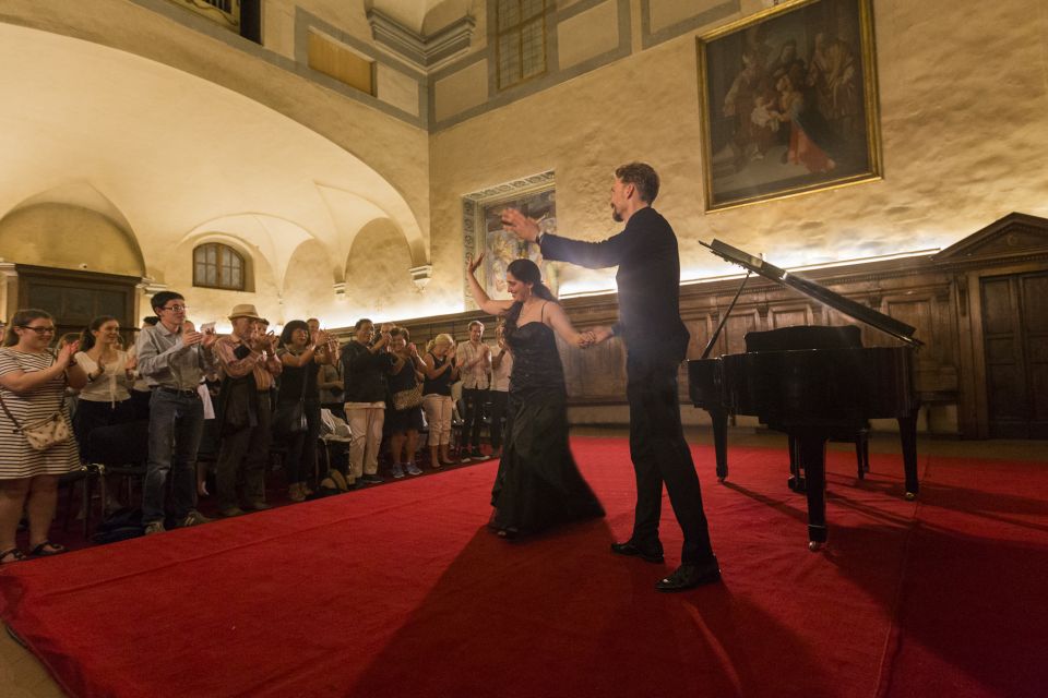 Florence: Santa Monaca Church Italian Opera Concert Ticket - Additional Amenities
