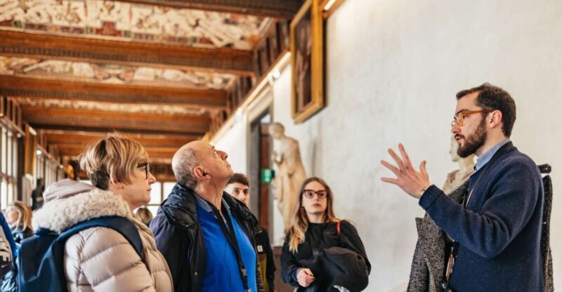 Florence: Skip-the-Line Uffizi Small Group Tour - Guided Experience