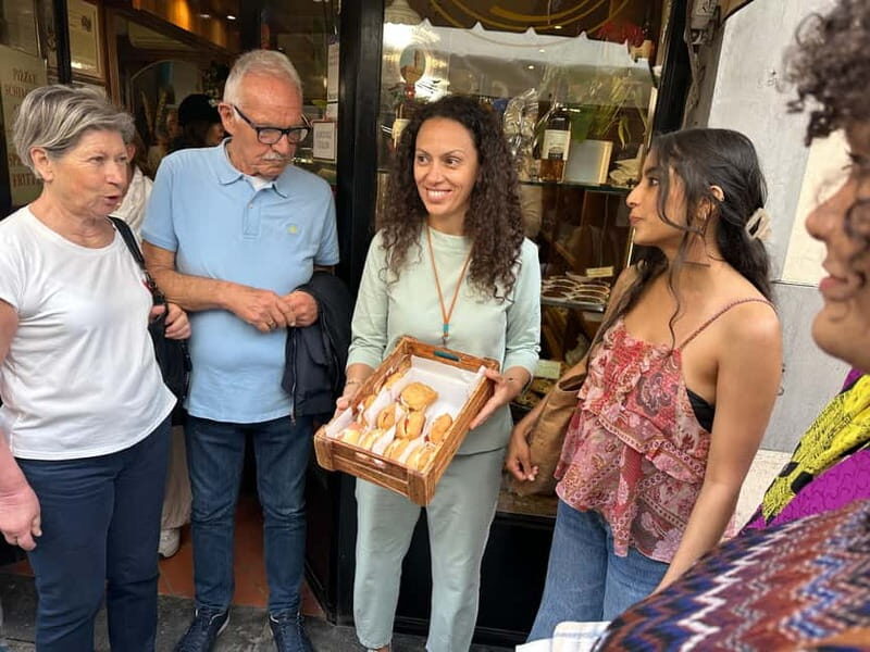 Florence: Street Food Tour with Wine & Local Guide - Tasting the Best of Tuscan Food and Wine