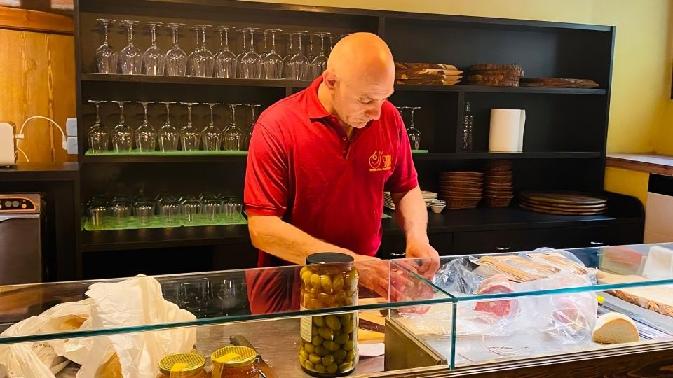 Florence: Taste of Tuscany Wine and Local Food Tour - Discover Florences Culinary Heritage