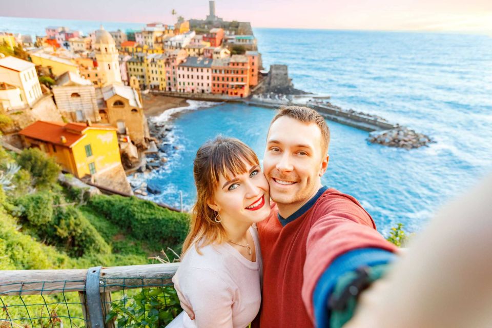 Florence to Cinque Terre Private Trip by Ferry or Train - Key Points