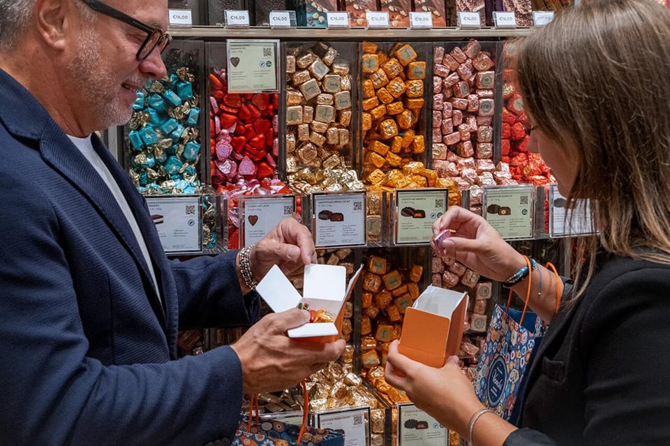 Florence Trinita: Venchi Chocolate Tasting and Workshop - Uncover the History and Passion Behind Venchi