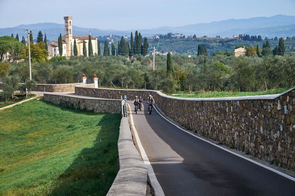 Florence: Tuscany Countryside Guided E-Bike Tour with Lunch - Starting Point and First Impressions