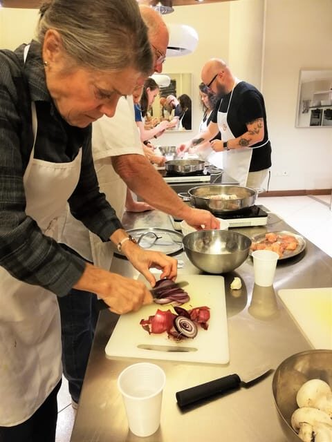 FLORENCE: TYPICAL DELUXE 4-COURSE DINNER MENU - FAQ