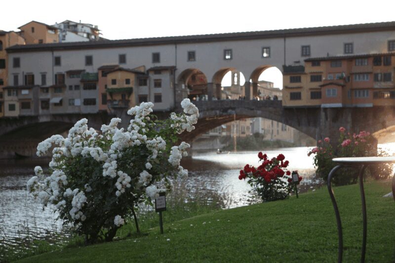 Florence Uffizi Gallery & Medici Vasari Corridor Guided Tour - Key Points
