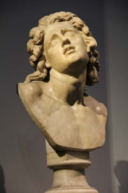 Florence: Uffizi Gallery Tour with Skip-the-Line Tickets - Access and Comfort