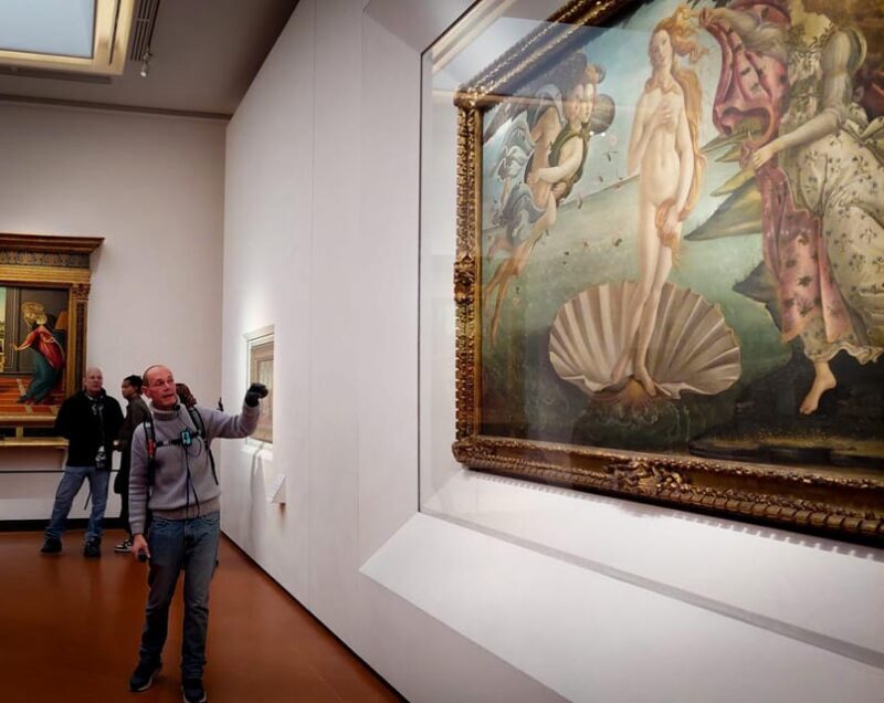 Florence: Uffizi Skip-the-Line Guided Tour - The Experience Beyond the Art