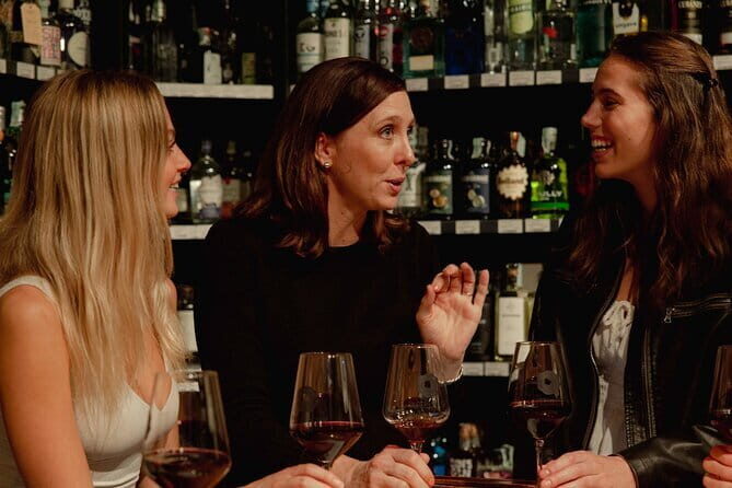 Florence Vespa Tour as a Passenger, Small Group, max 6 people - FAQ