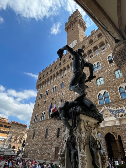 Florence Walking Tour: Gems and Secrets. Only Small Groups. - Accessibility