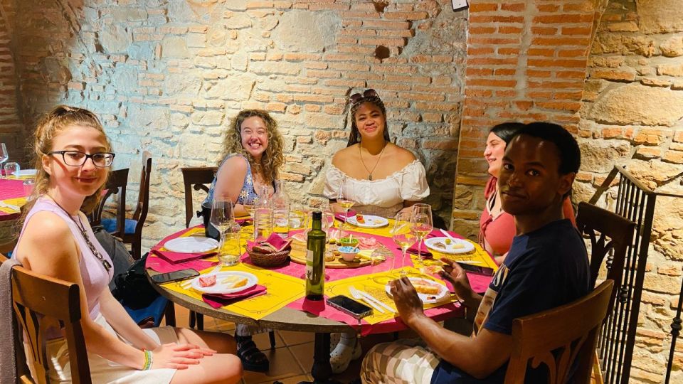 Florence: Wine Tasting and Paring Class Guided Tour - Wine Tasting and Pairing