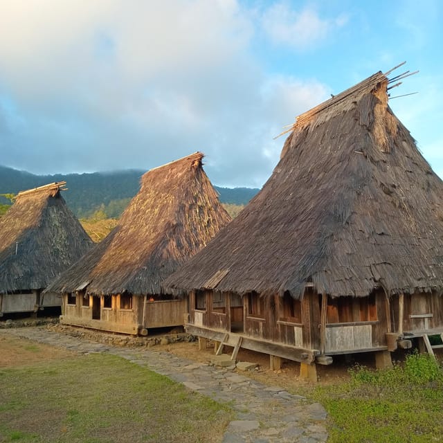 Flores Overland Tour 5D4N - Booking Information