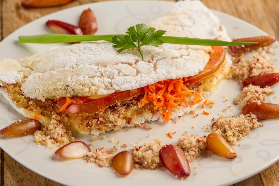 Florianópolis: Guided Food Tour With Local Guide - Meeting Your Local Guide