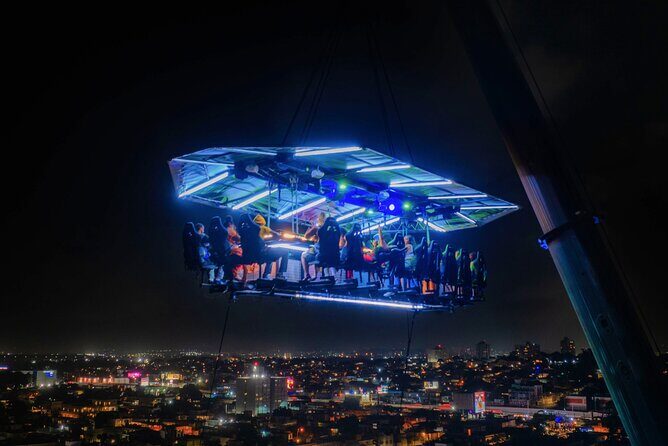 FlyDining: 4 Courses Dinner with City Lights & Ocean Breeze - Key Points