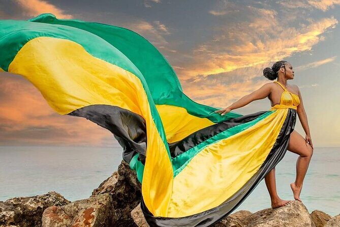 Flying Dress Photoshoot or Clear Kayak Drone Photoshoot Experienc - Key Points