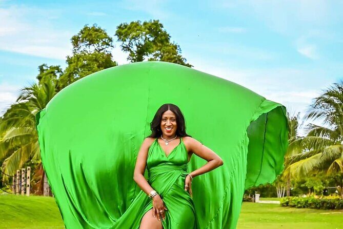 Flying Dress Photoshoot or Clear Kayak Drone Photoshoot Experienc - FAQs