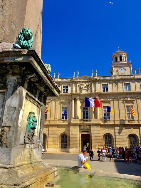 Following the Steps of Van Gogh - Les Baux De Provence: Picturesque Village