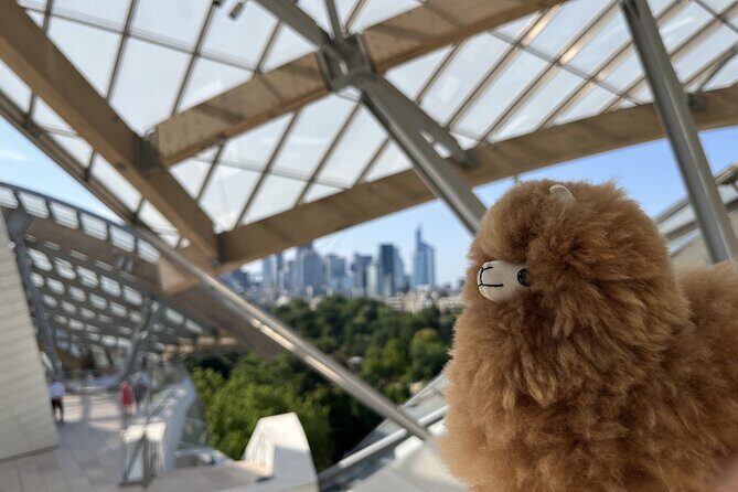Fondation Louis Vuitton: Ticket Entry & Private Tour - Exploring the Itinerary in Detail
