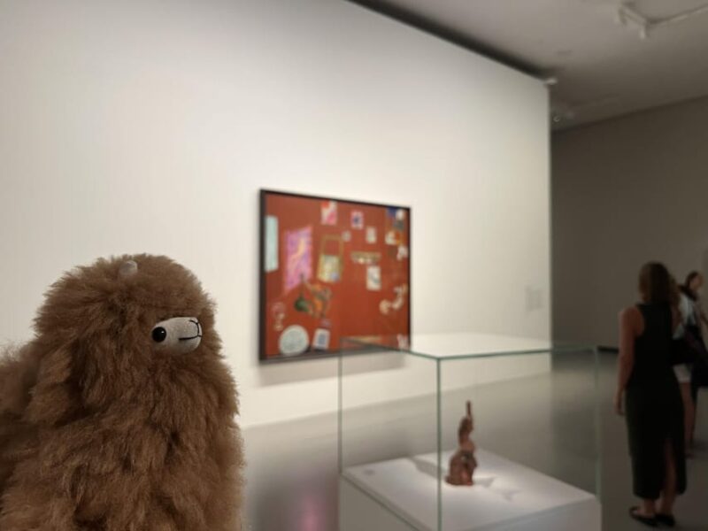 Fondation Louis Vuitton: Ticket Entry & Private Tour - Tour Features