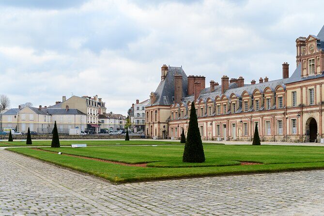 Fontainebleau Palace Half Day Trip from Paris - The Itinerary: A Closer Look