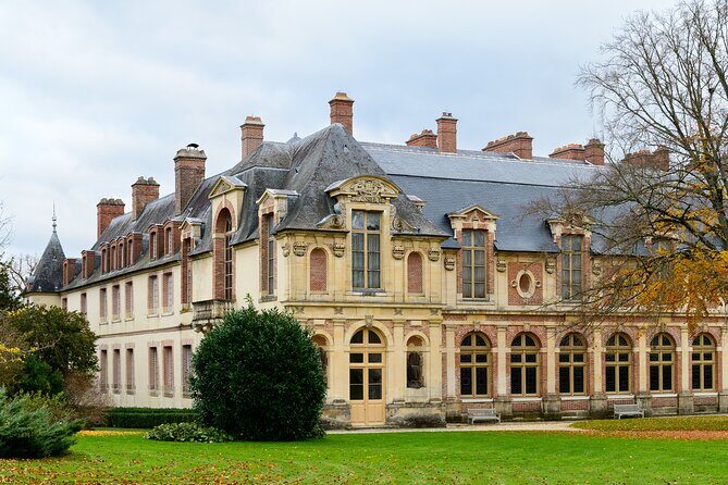 Fontainebleau Palace Half Day Trip from Paris - FAQ