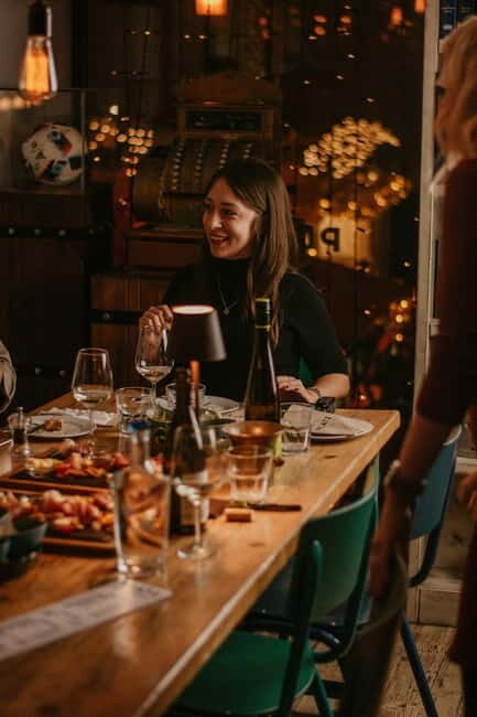 Food and Wine Tasting in Budapest by the Basilica - The Setting: Why it Matters