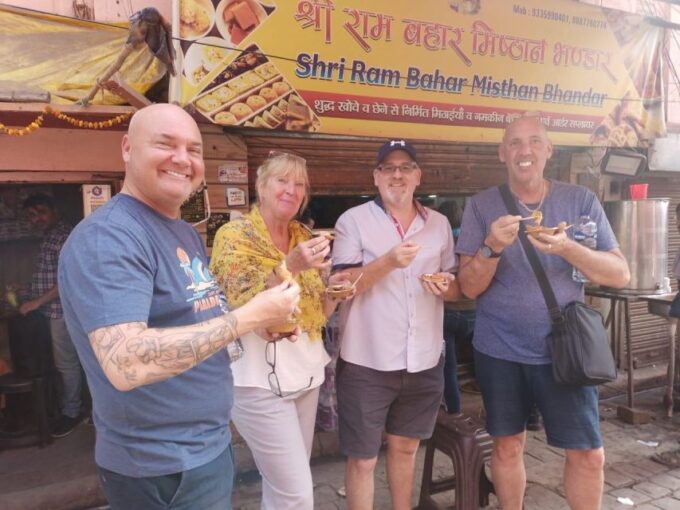 Food Crawl Ahmedabad (2 Hours Guided Food Tasting Tour) - Tour Features and Benefits