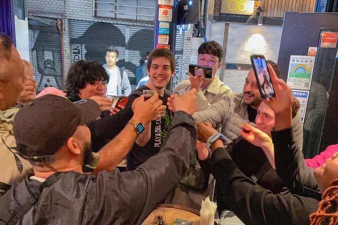 Food & Drinks Bar Tour- Discover Unique Tokyo Nightlife - Tour Schedule and Size