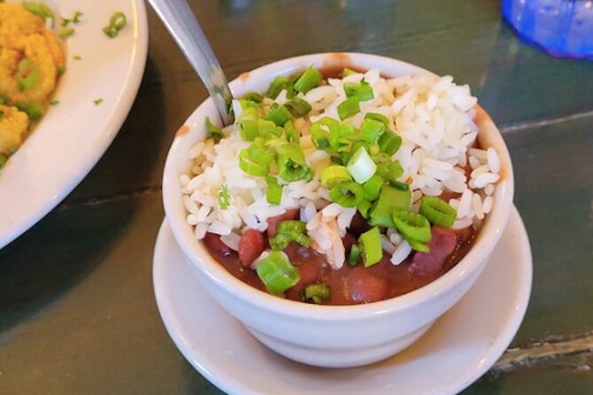 Food Tour of New Orleans Garden District Group of 9 or Less - Meet Your Knowledgeable Guides